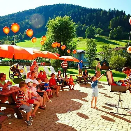 Apartamento In With A Reception Flachau