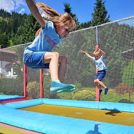 In With A Reception Flachau