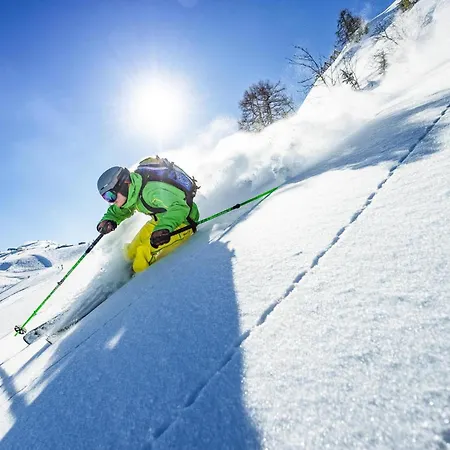 In With A Reception Apartment